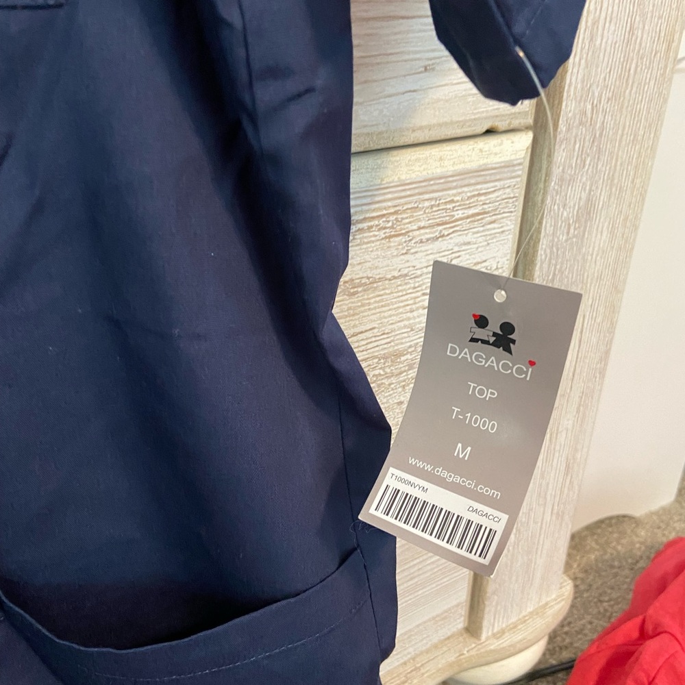 Women's Navy Blue Scrub Set / Top and Bottom / Size medium / Dagacci Brand - Picture 9 of 10